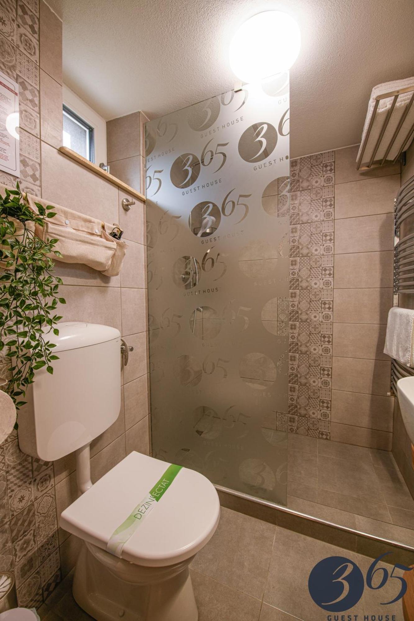 365 Guest House ฮูเนโดอารา ภายนอก รูปภาพ